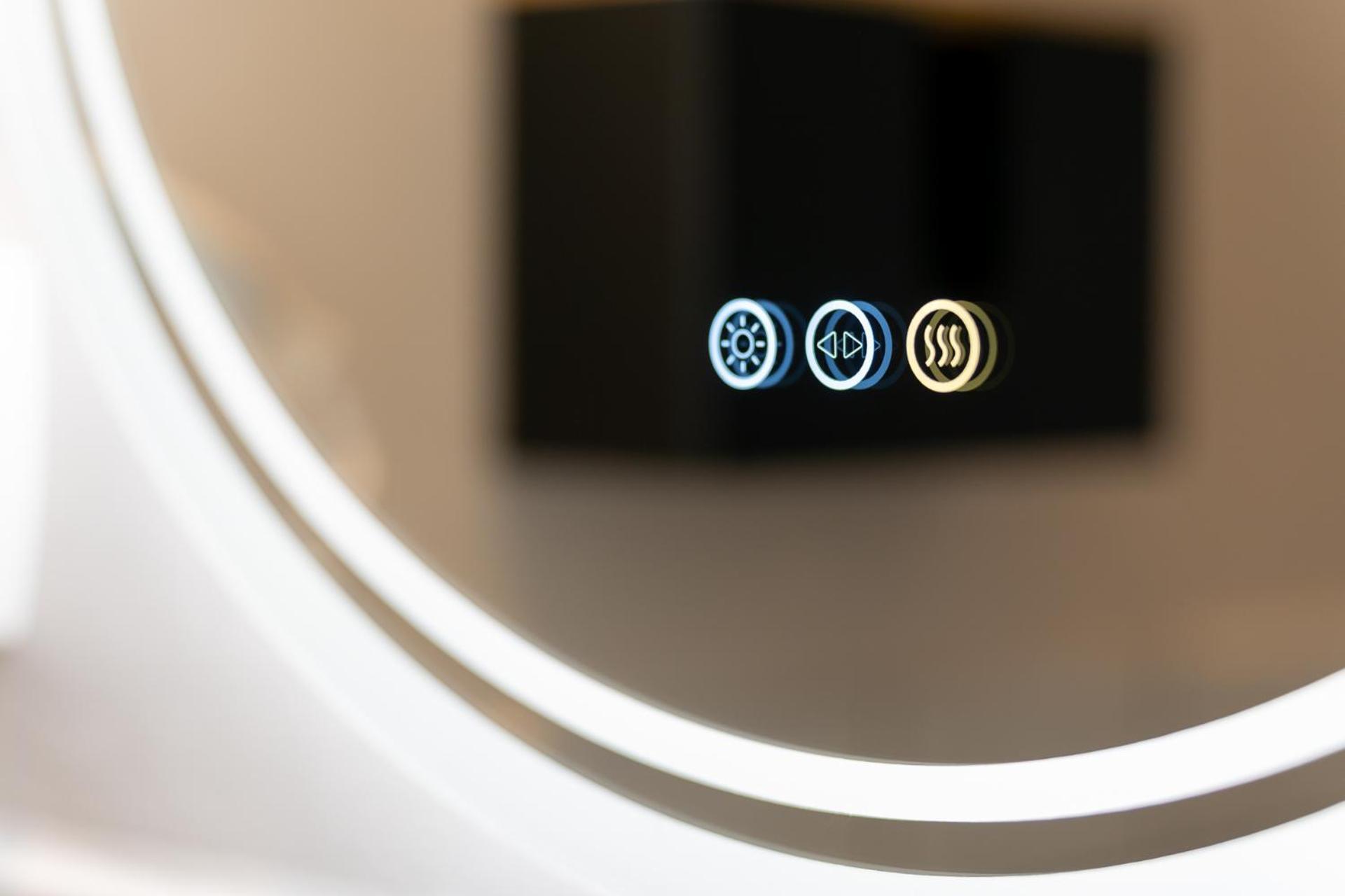 Mue Cubes - Capsule Hotel Basel Eksteriør bilde